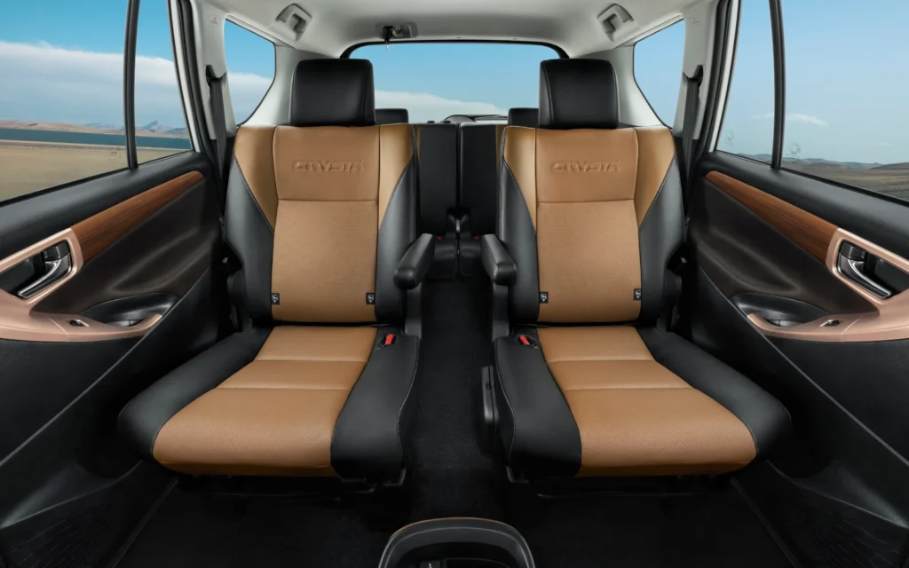 2026 Toyota Innova Crysta Gallery