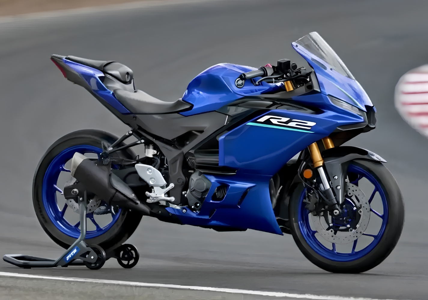 Yamaha YZF-R2 India Launch Expected on August 27. A Powerful New 200cc Supersport!?