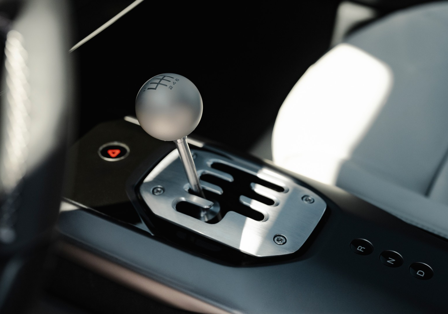 Ferrari 12Cilindri Manuale Revealed. Manual Gearbox Returns After 14 Years!